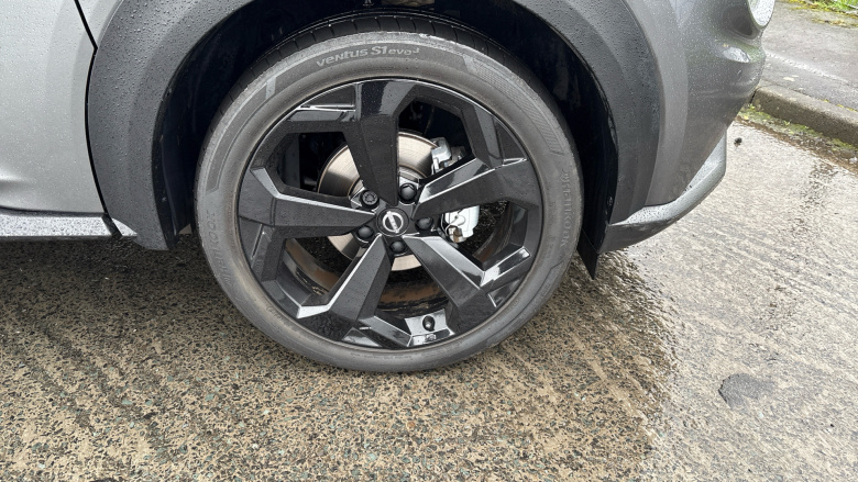 Nissan Juke 1.6 Hybrid Tekna 5dr Auto Hybrid Hatchback